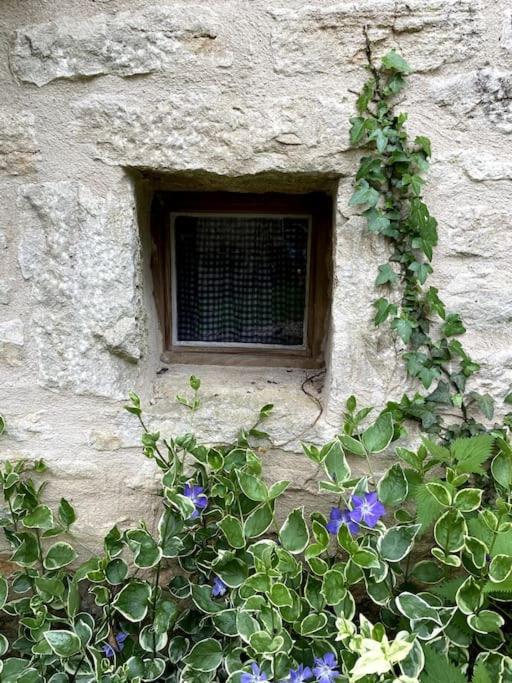 O Bonheurs Simples D'Ecorsaint Il Etait Une Fois Hauteroche Dış mekan fotoğraf